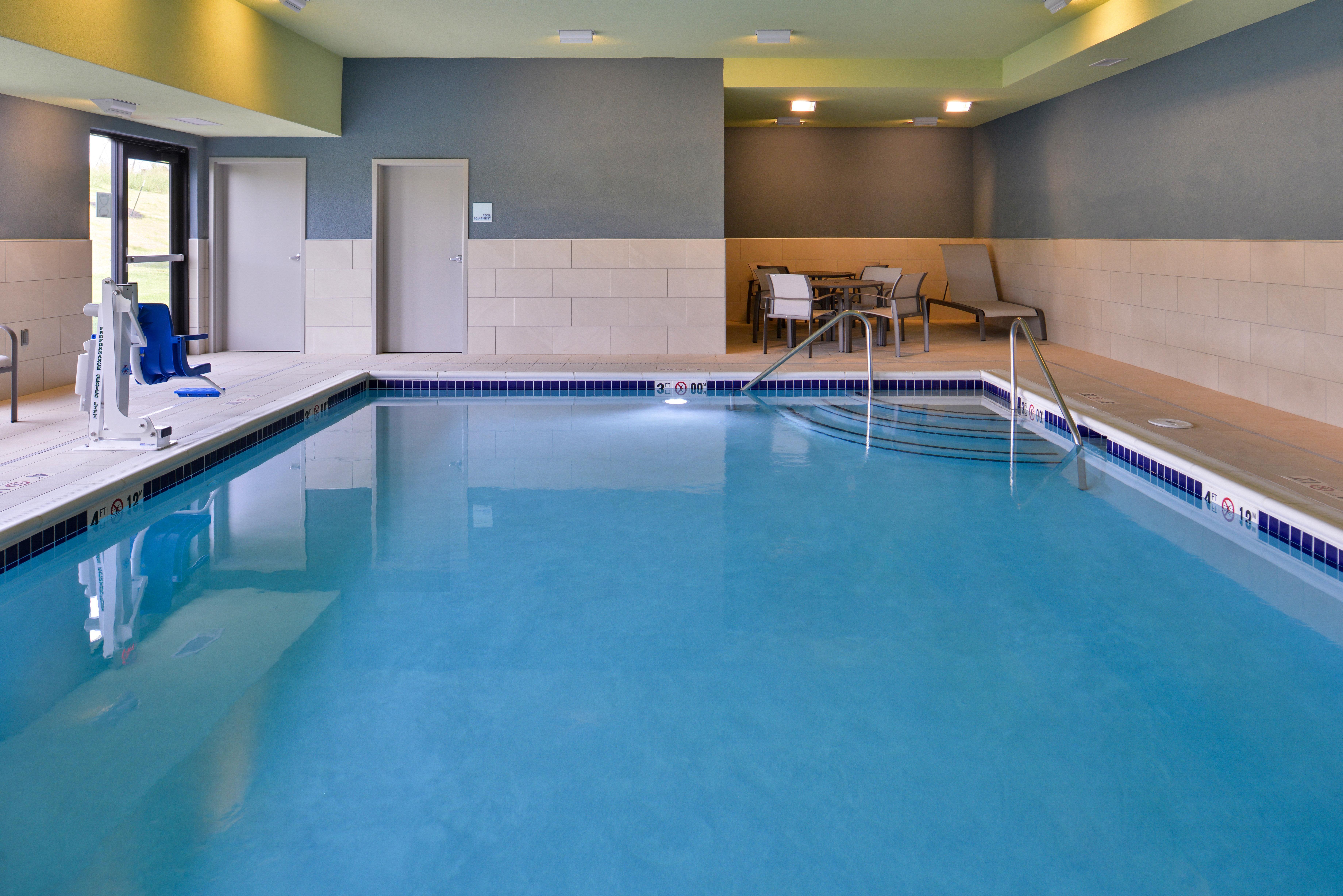 Holiday Inn Express & Suites - Olathe West By Ihg Extérieur photo