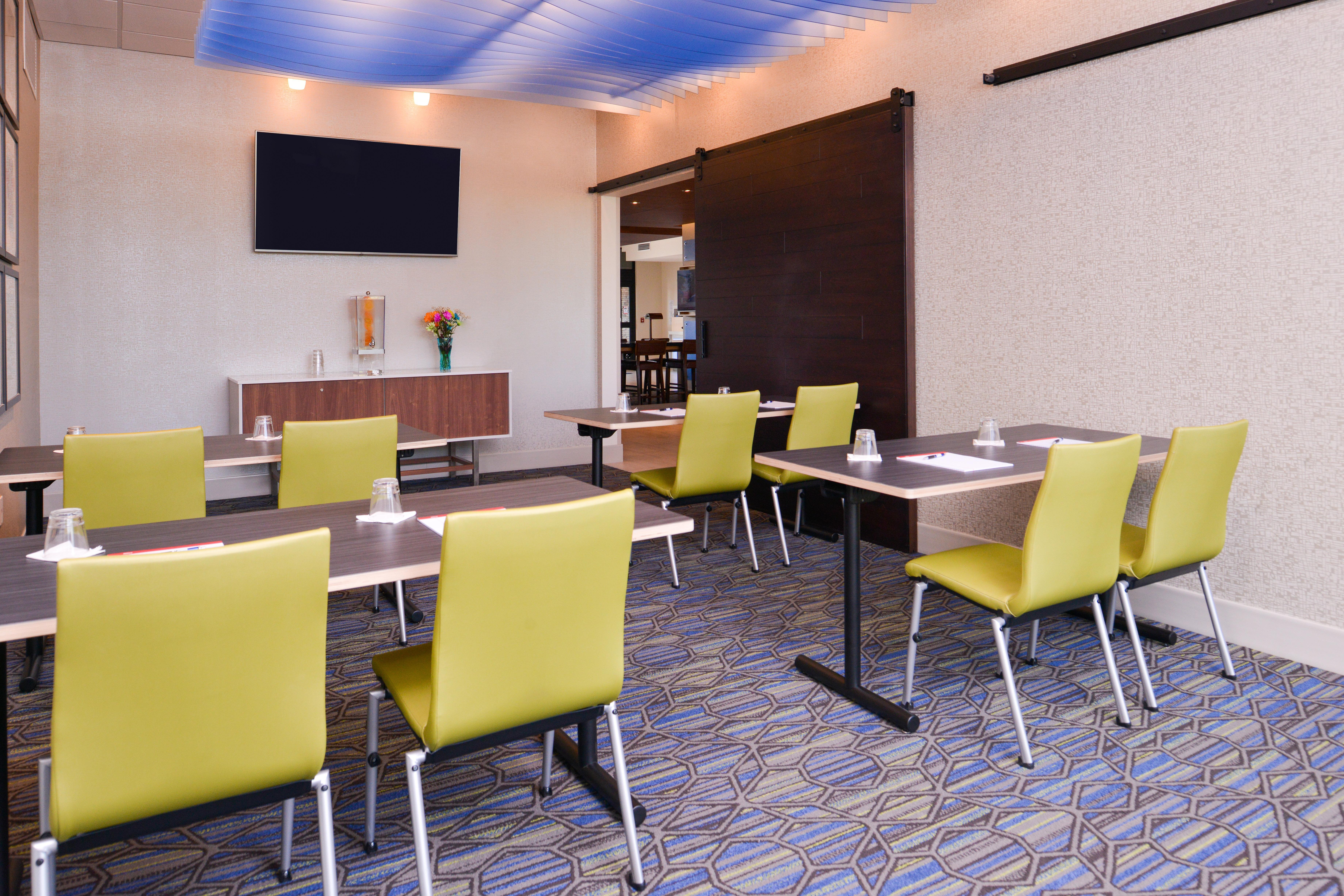 Holiday Inn Express & Suites - Olathe West By Ihg Extérieur photo